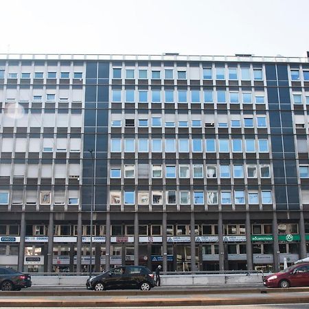 Youhosty - Pisani Small 13 Milano Eksteriør billede